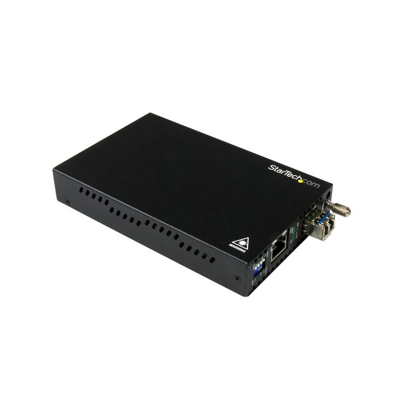 StarTech.com Gigabit Ethernet Copper-to-Fiber Media Converter - SM LC - 20 km